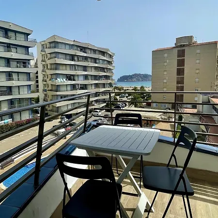 Apartment Rocamaura Iv 3-12 *