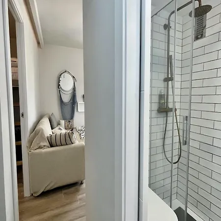 Apartment Rocamaura Iv 3-12